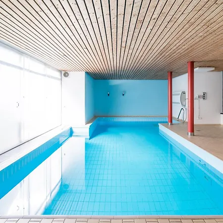 شقة Ferienwohnung Mit Schwimmbad Am Kurpark